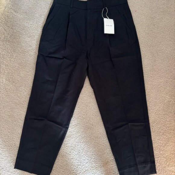 Everlane Pants Size 14 - The Draper Tapered Pant in Buttersmooth Black - Picture 6 of 6